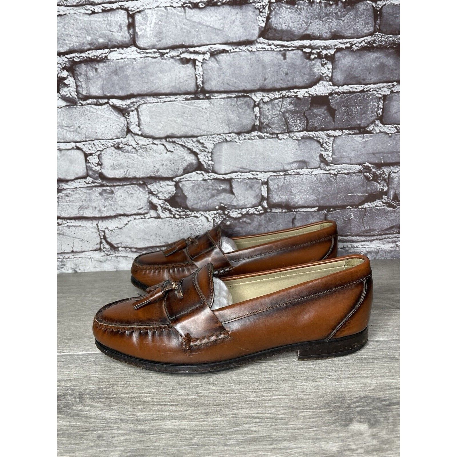 G.H. Bass & Co. G.H. Bass & Co. Brown Leather Slip On Penny Loafers Dress Sh Size US 7.5 / EU 40-41 - 1 Thumbnail