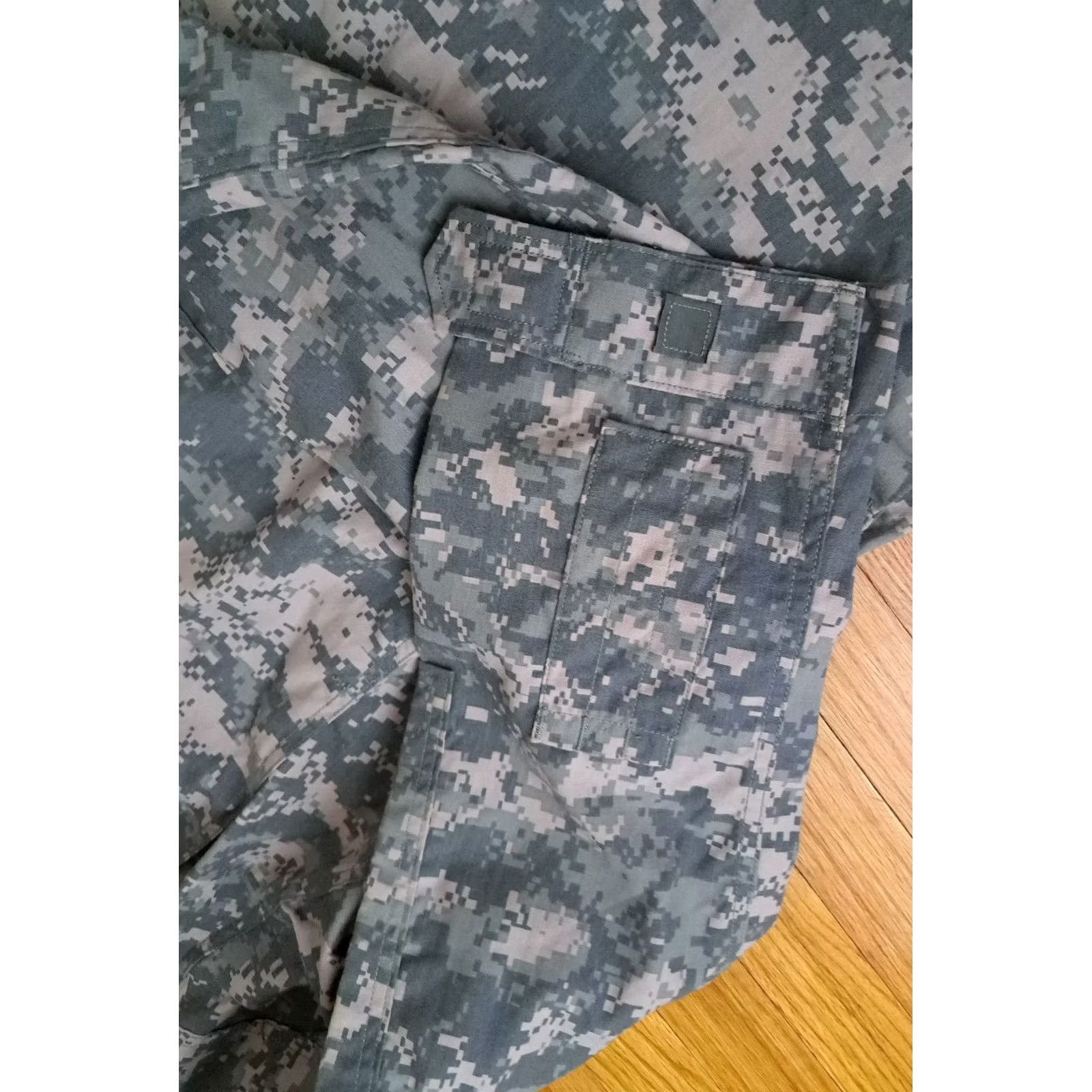 Fender VINTAGE Defender Field Jacket Camouflage Full zip & Self fasteners LG XLong NWT Size US L / EU 52-54 / 3 - 8 Thumbnail