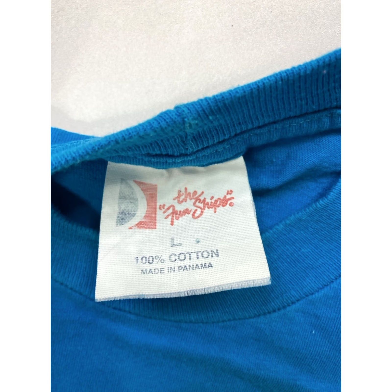 Vintage VINTAGE Carnival T-Shirt Men Large Blue 90s Graphic Print Crew Neck Short Sleeve Cotton Logo 1990s Art Size US L / EU 52-54 / 3 - 5 Thumbnail