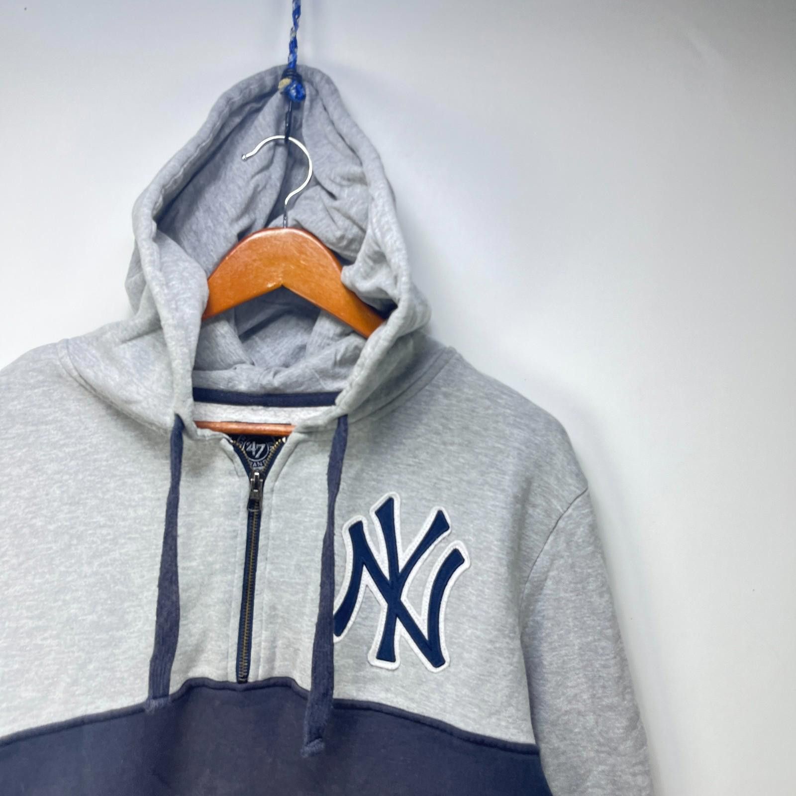 47 Vintage Y2K New York Yankees MLB Hoodie XL Sun Faded Size ONE SIZE - 2 Thumbnail