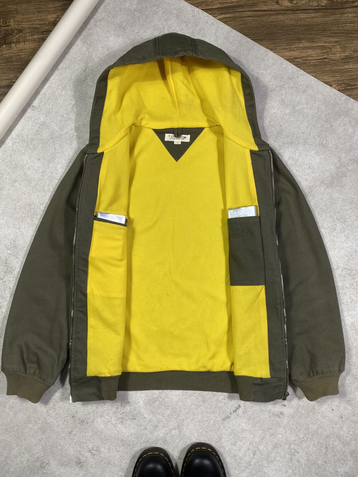 Tommy Hilfiger Tommy Hilfiger Size US M / EU 48-50 / 2 - 4 Thumbnail