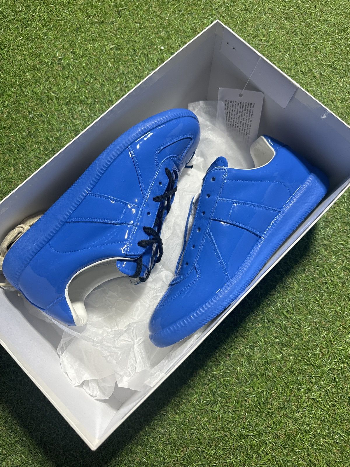 Maison Margiela Maison Margiela Replica Gats Sneakers Rubber Patent Blue Size US 5.5 / EU 38 - 2 Thumbnail