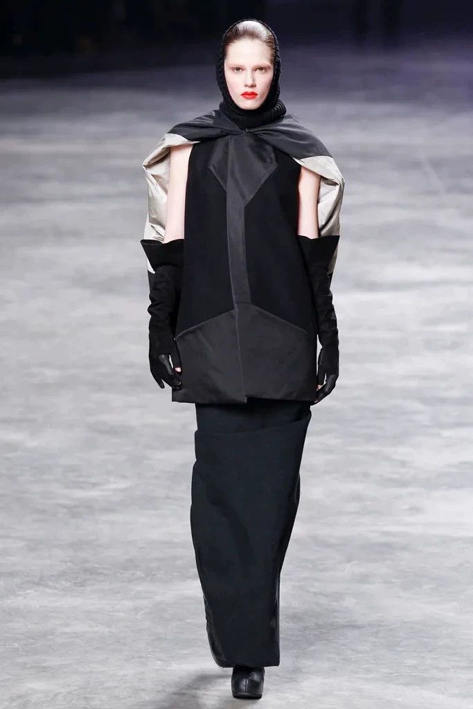 Rick Owens Rick Owens Runway Cape Vest 95 New Size XS / US 0-2 / IT 36-38 - 1 Thumbnail