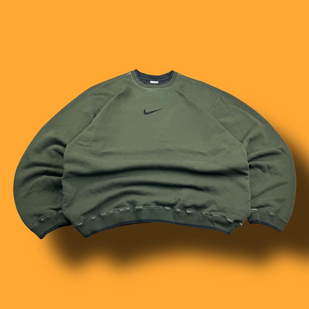 Nike × Vintage NIKE VINTAGE CENTER LOGO OVERSIZE BOXY SWEATSHIRT Size US XL / EU 56 / 4 - 1 Thumbnail