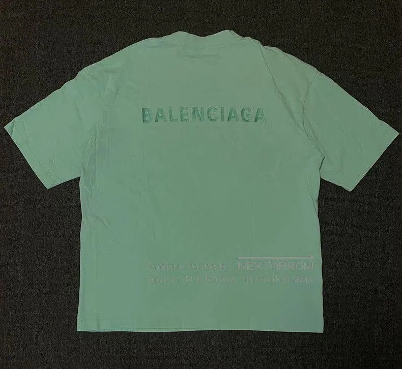Balenciaga Balenciaga Embroidered Short Sleeve T. Size US M / EU 48-50 / 2 - 4 Thumbnail