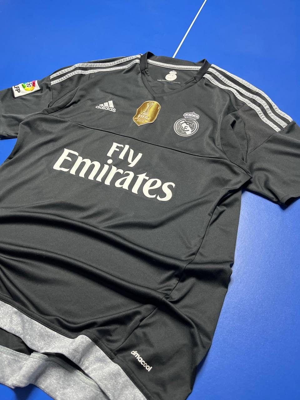 Adidas Real Madrid 2015/16 Goalkeeper Jersey (Casilla #13) Size US L / EU 52-54 / 3 - 3 Thumbnail