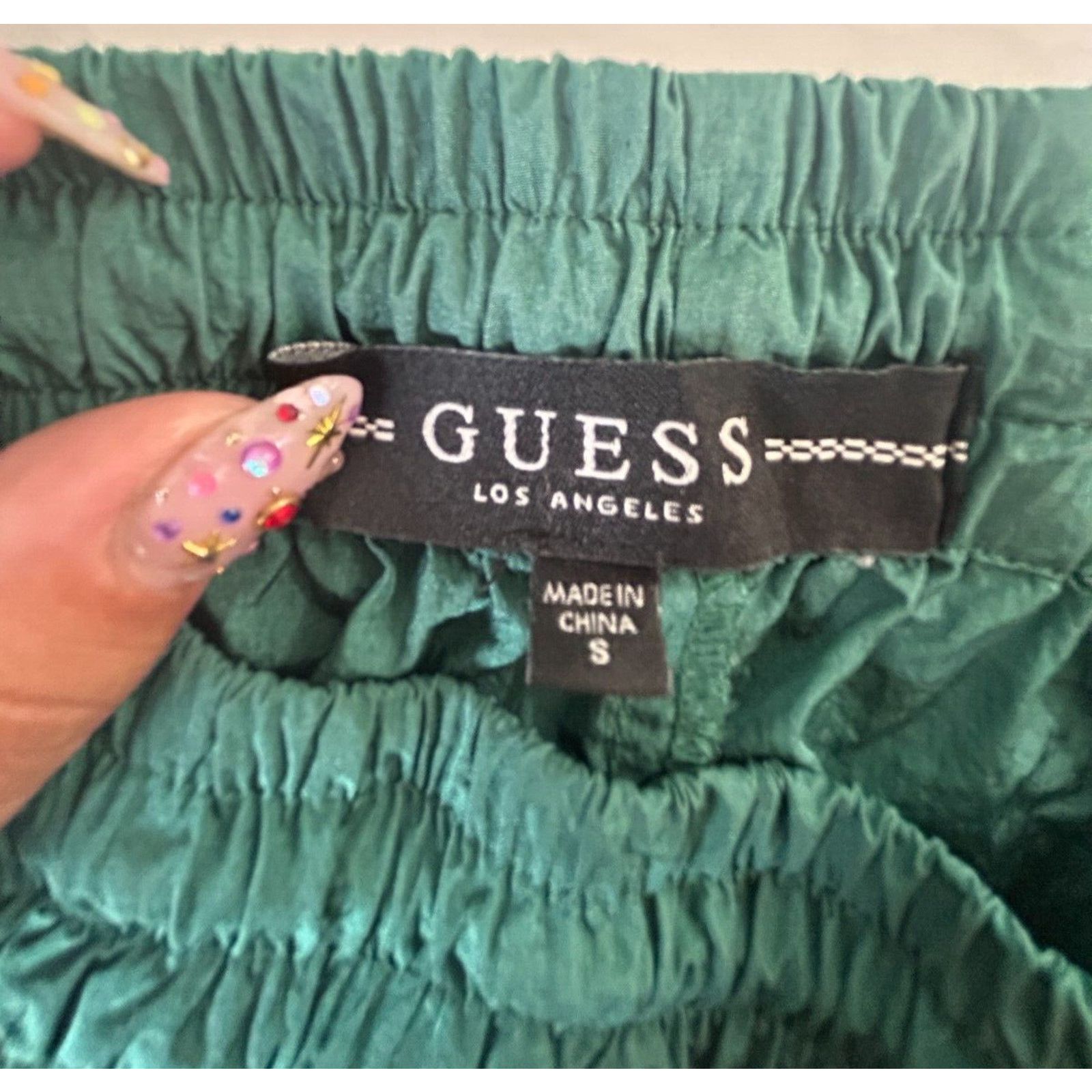 Guess Guess Green Stretch Waist Drawstring Nylon Jogging Shorts S Size 26" / US 2 / IT 38 - 7 Thumbnail