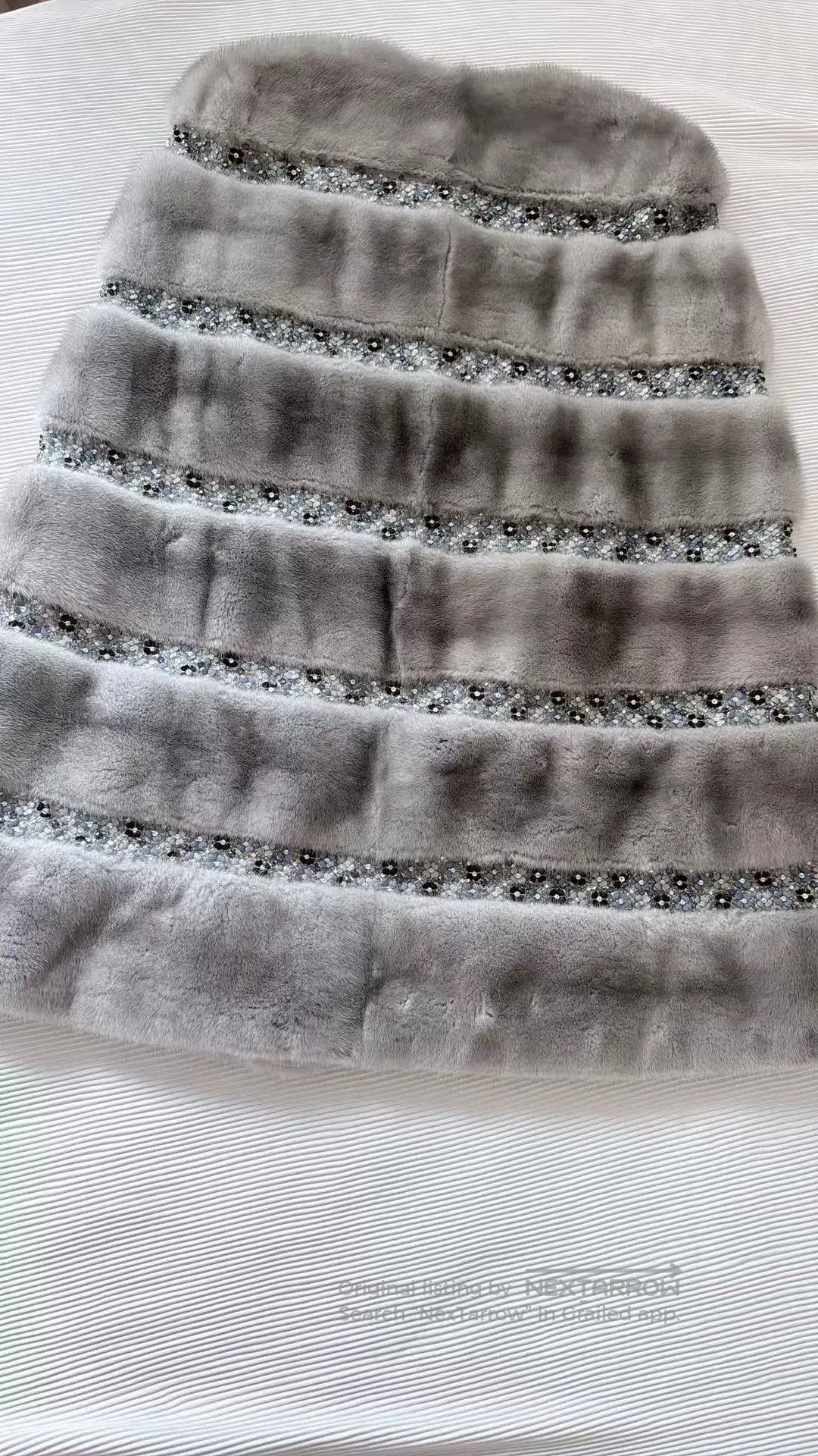 Valentino Valentino Light Gray Mink Fur Coat. Size M / US 6-8 / IT 42-44 - 2 Thumbnail