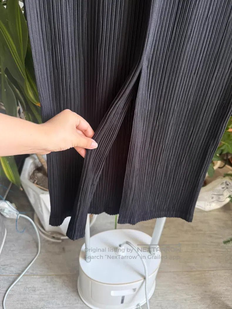 Issey Miyake Issey Miyake Black Toothpick Skirt Size 25" / US 0 / IT 36 - 7 Thumbnail