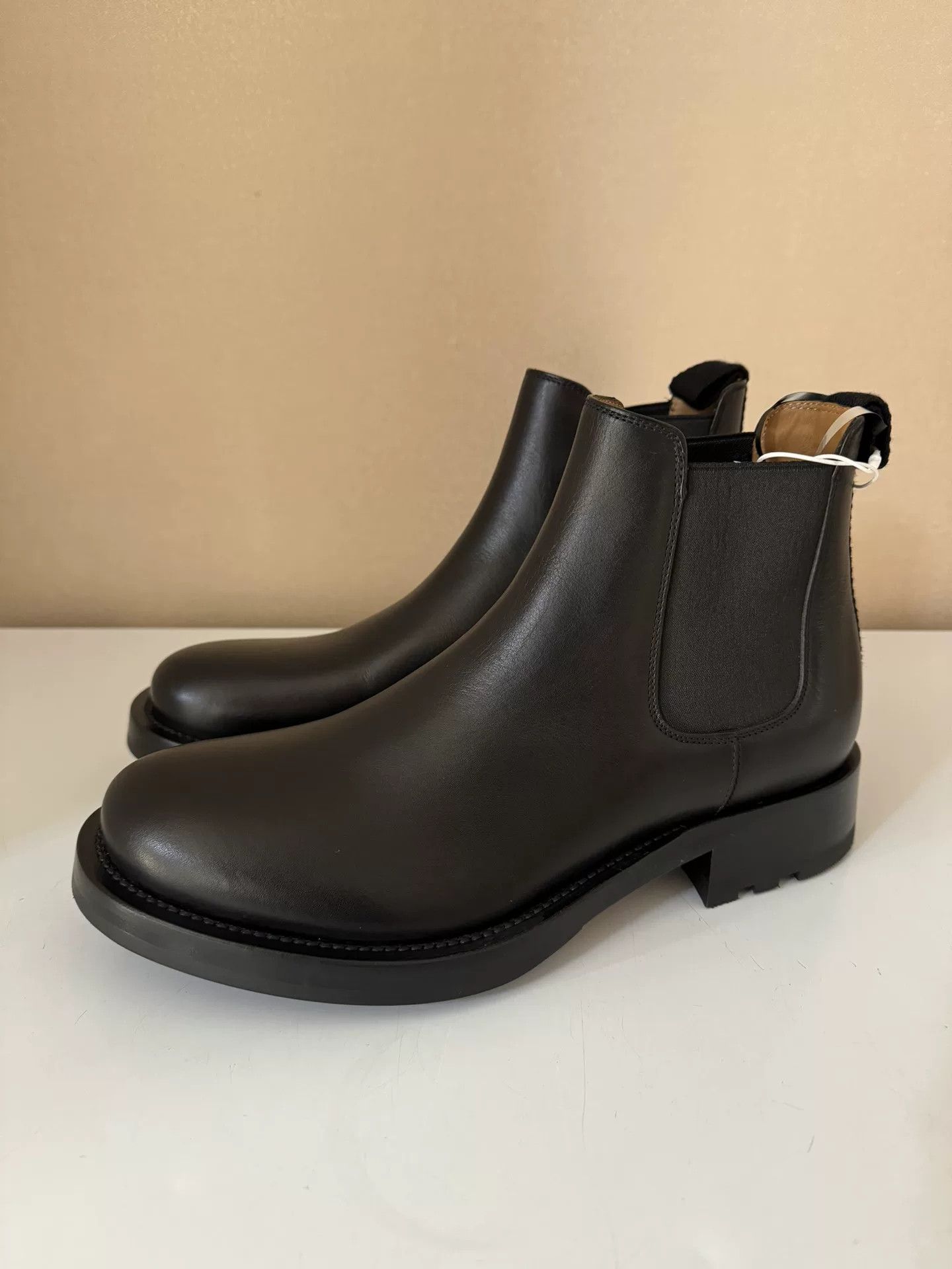 Valentino Valentino Garavani Men's Chelsea Boots Size US 7 / EU 40 - 1 Thumbnail