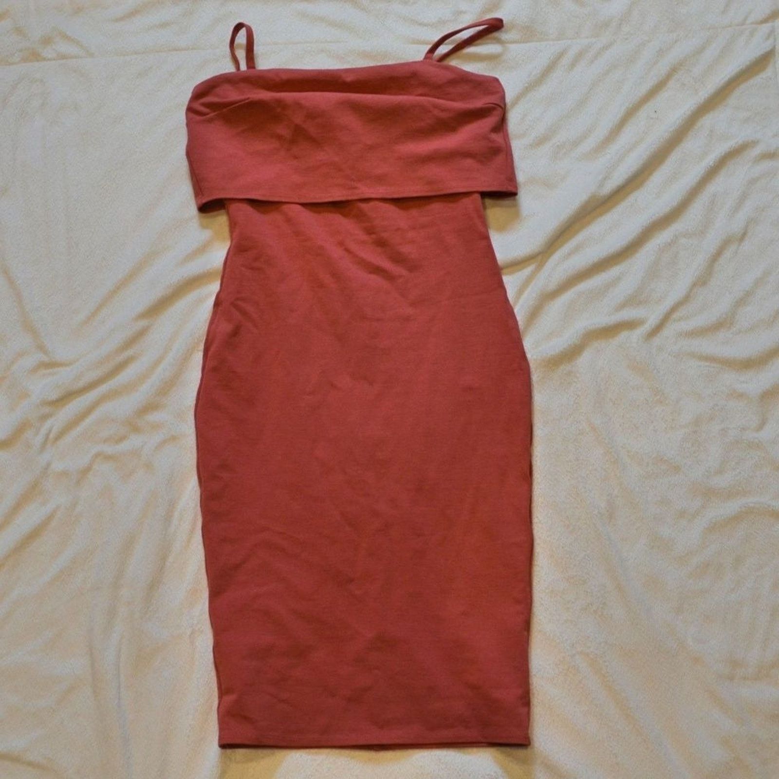 Other MaiTai Coral Bodycon Midi Dress | Size 4 Size S / US 4 / IT 40 - 2 Thumbnail