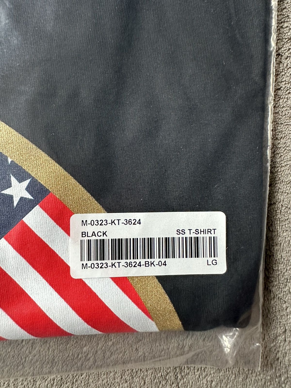 Drake × October's Very Own OVO USA AMERICAN FLAG OG OWL T-SHIRT TEE BRAND NEW with tags Size US L / EU 52-54 / 3 - 2 Thumbnail