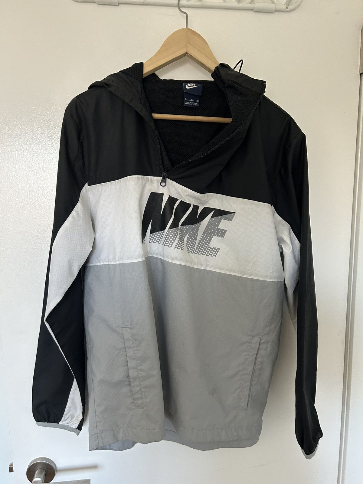 Nike Wind breaker Size US M / EU 48-50 / 2 - 1 Thumbnail