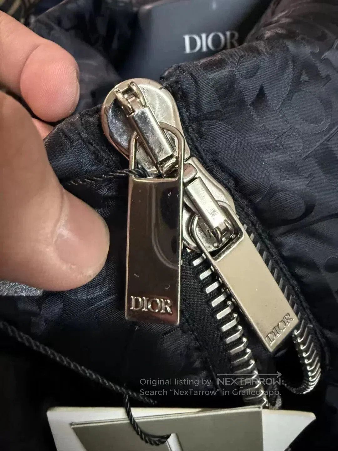 Dior dior logo printed down jacket in black. Size US XXL / EU 58 / 5 - 3 Thumbnail
