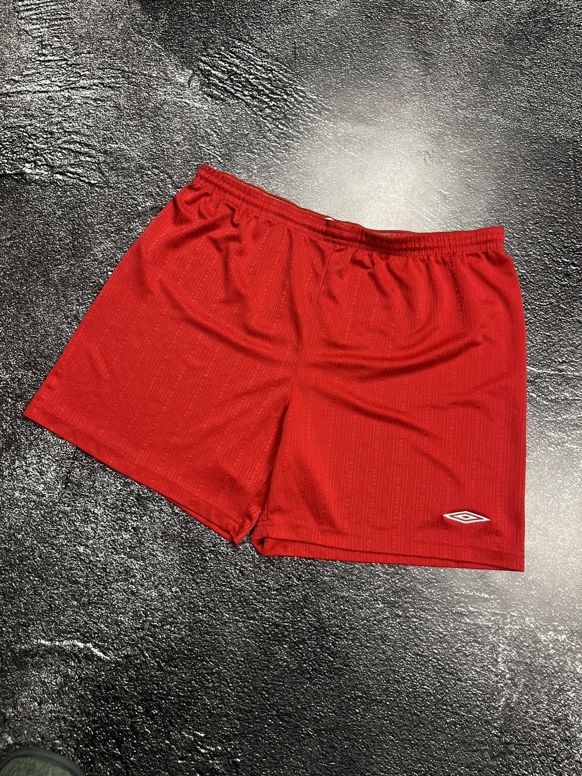 Umbro Vintage Umbro Mens Shorts Monogram Red Dri Fit Y2K Size US 36 / EU 52 - 3 Thumbnail