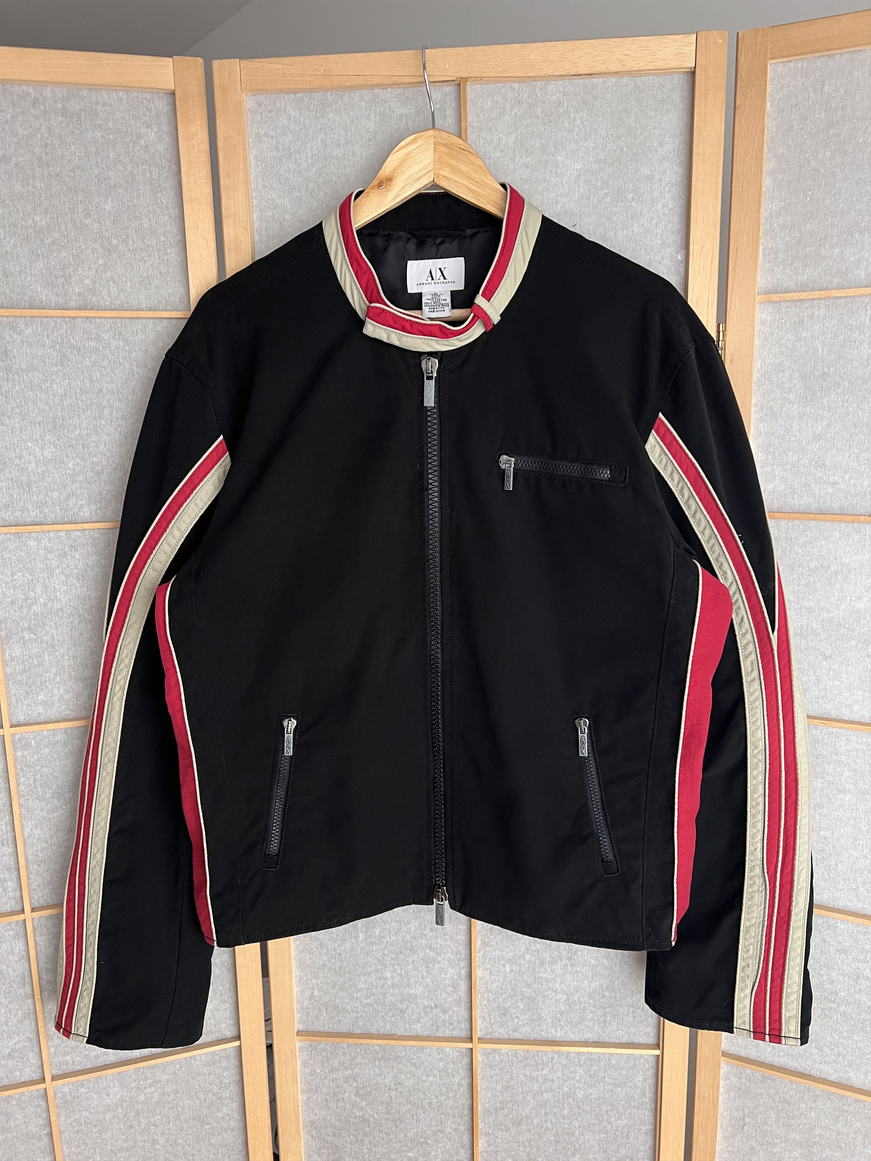 Armani Exchange Armani Exchange racing bomber jacket biker cropped 00s boxy Size US L / EU 52-54 / 3 - 1 Thumbnail
