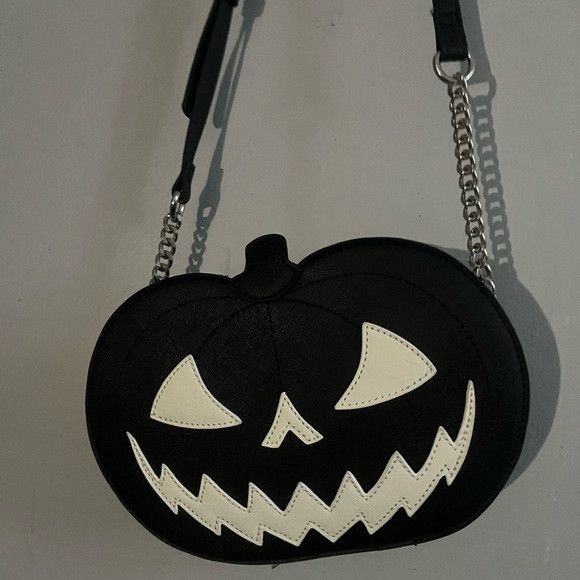 Mad Engine Mad Engine black JackOLantern Glow In The Dark Crossbody new Size ONE SIZE - 1 Thumbnail