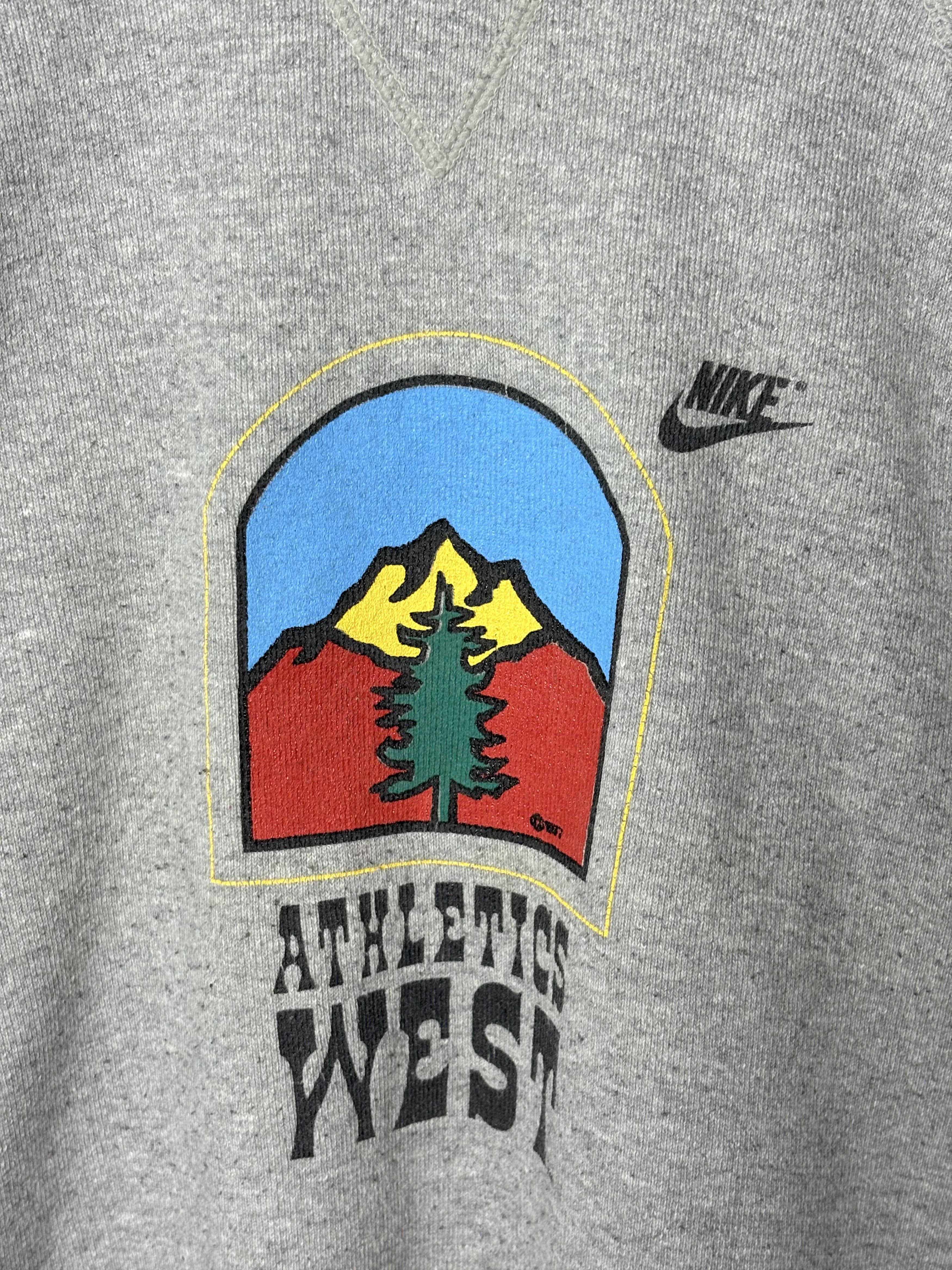 Nike VINTAGE 70s Nike Athletics West Crewneck Sweatshirt L Gray Size US M / EU 48-50 / 2 - 3 Thumbnail