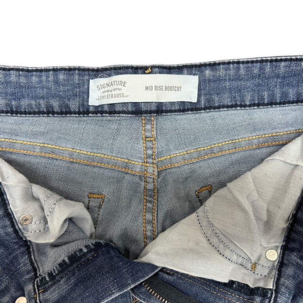 Levi's Vintage Levi's Signature Mid Rise Bootcut Size 32" / US 10 / IT 46 - 6 Thumbnail