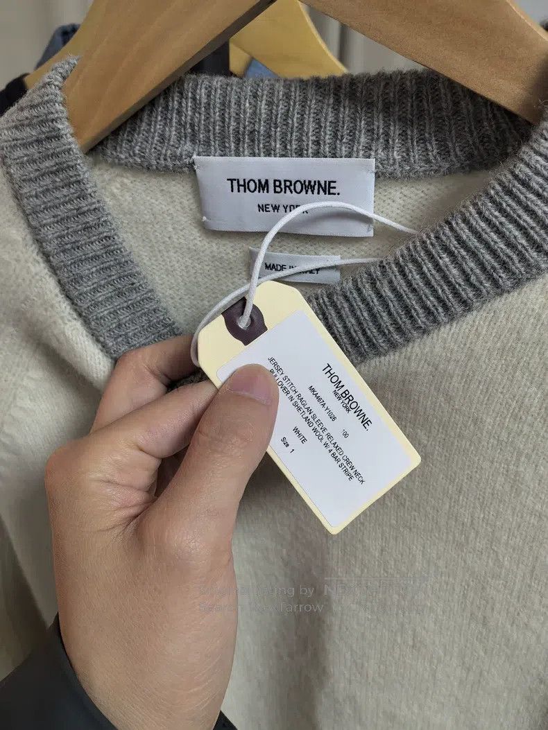 Thom Browne Thom Browne Contrast Color Sweater Beige and Grey Size US S / EU 44-46 / 1 - 3 Thumbnail