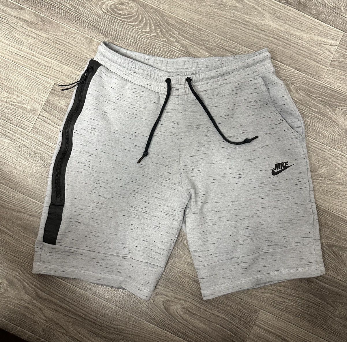 Nike tech fleece shorts sizing online