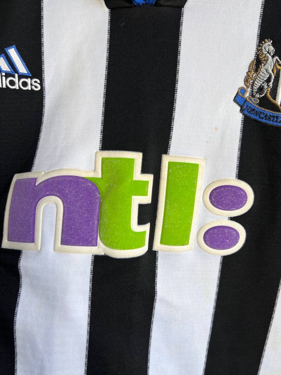 Adidas 1999/00 VINTAGE ADIDAS NEWCASTLE JERSEY FOOTBALL SHIRT Y2K Size US L / EU 52-54 / 3 - 9 Thumbnail