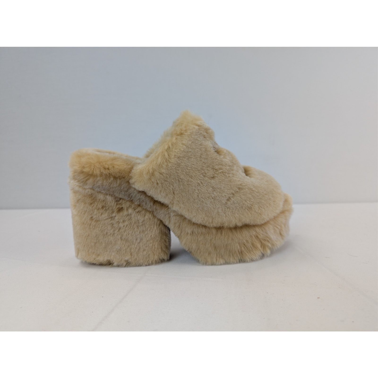 Celine o1rshd1 Elena Mule in Shearling Slide slipper sandal Havana Size US 10 / IT 40 - 4 Thumbnail