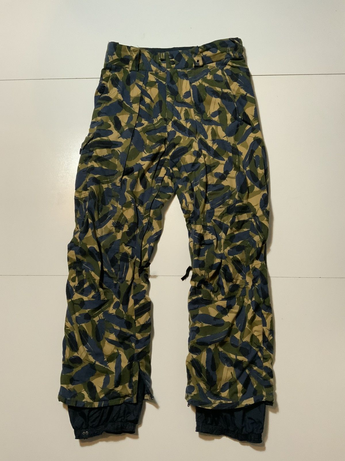 Burton × Vintage Vintage Y2K Burton Snowboards Feather Camo Ski Cargo Pants Size US 32 / EU 48 - 1 Thumbnail