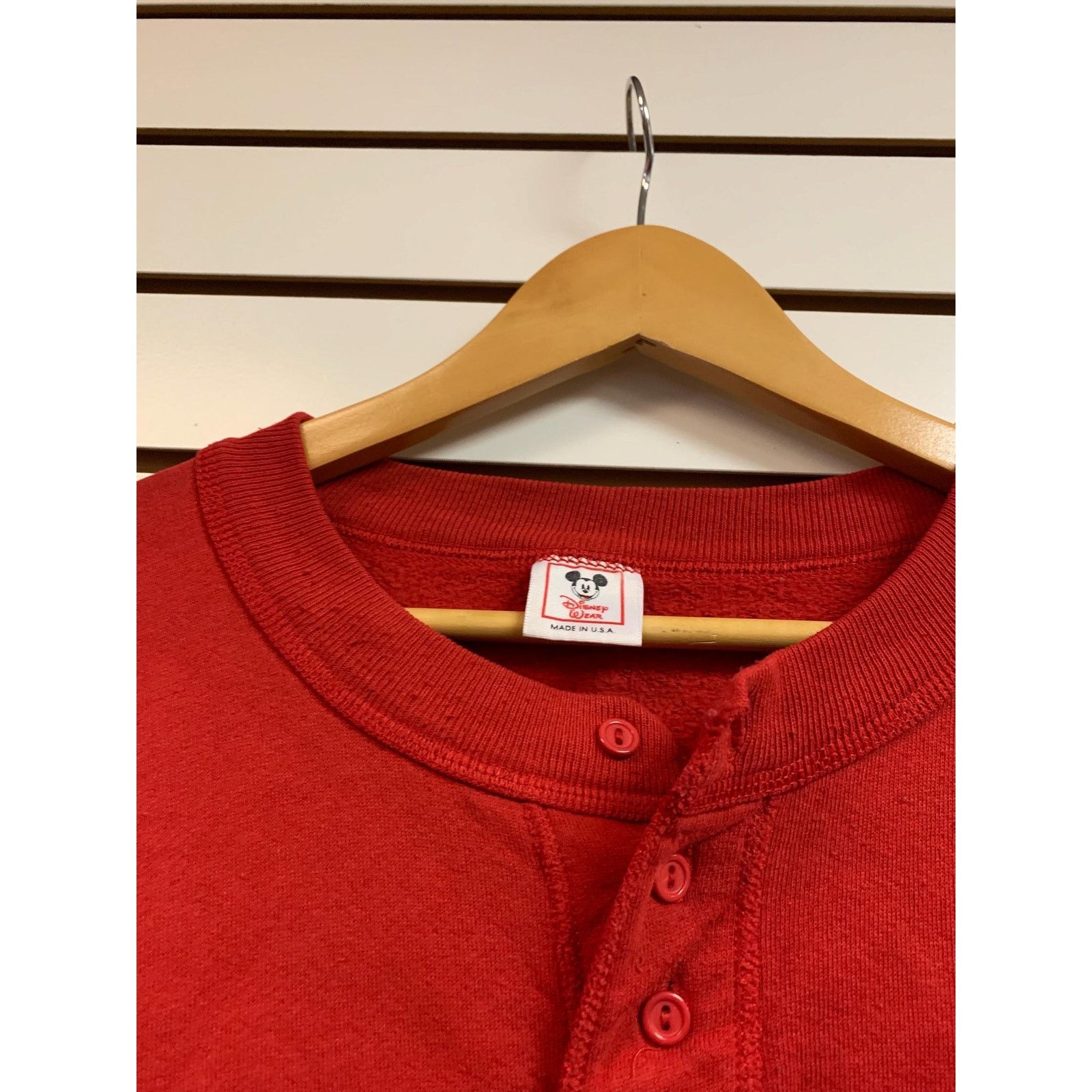 Mickey Mouse Vintage Mickey Mouse crewneck Sweatshirt size large 1990s Size US L / EU 52-54 / 3 - 7 Thumbnail