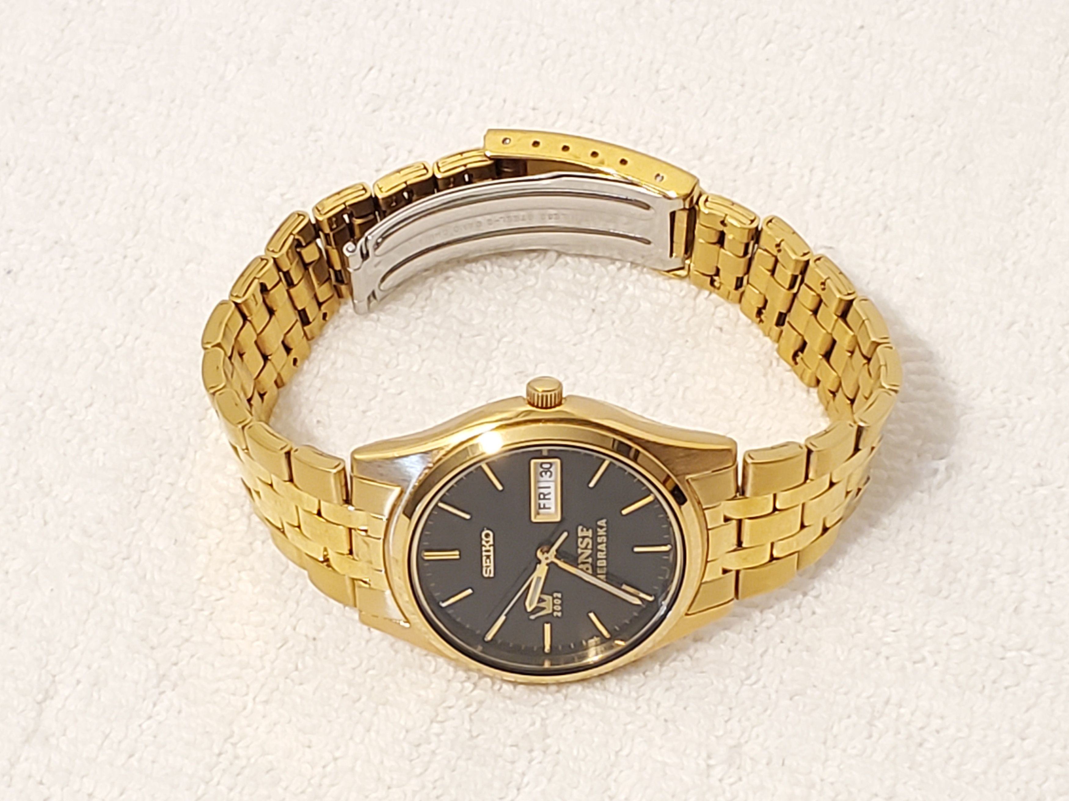 Vintage Seiko Mens Gold Tone Day Date Watch S Steel