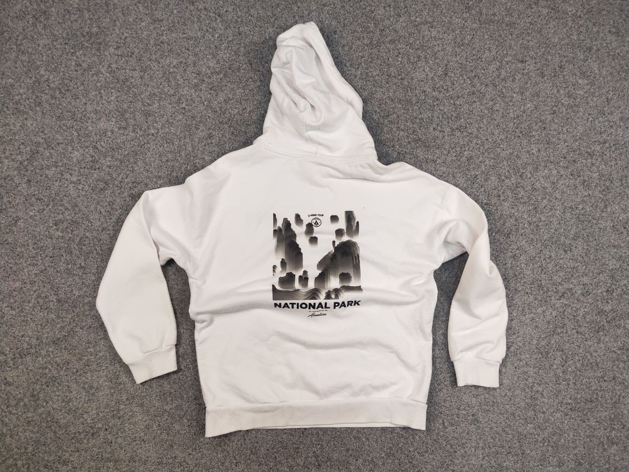 Li-Ning Li-ning Tour National Park Adventures Graphic Japan Hoodie Size US M / EU 48-50 / 2 - 17 Thumbnail