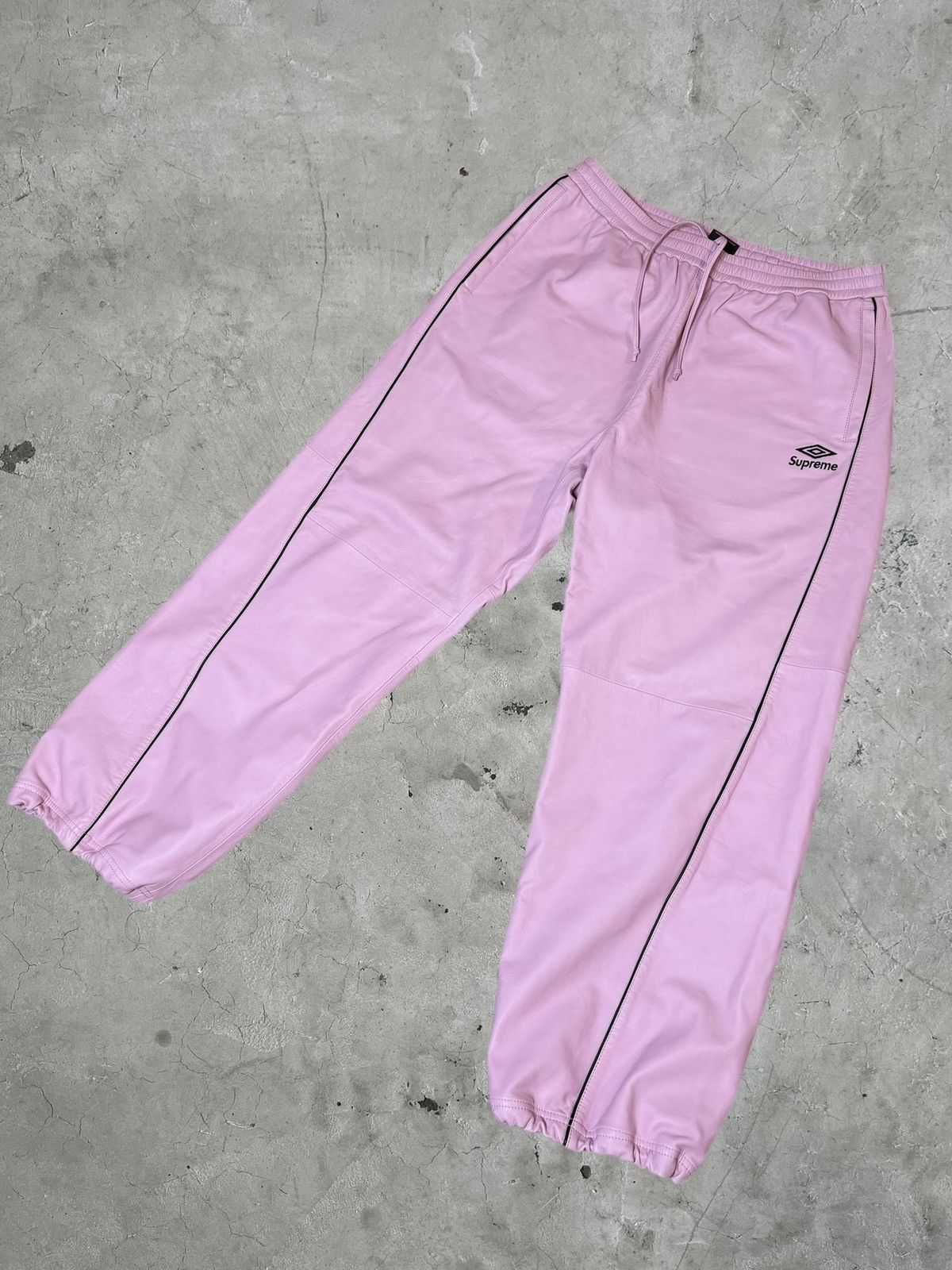 Supreme Supreme x Umbro Leather Track Pants Size US 36 / EU 52 - 3 Thumbnail