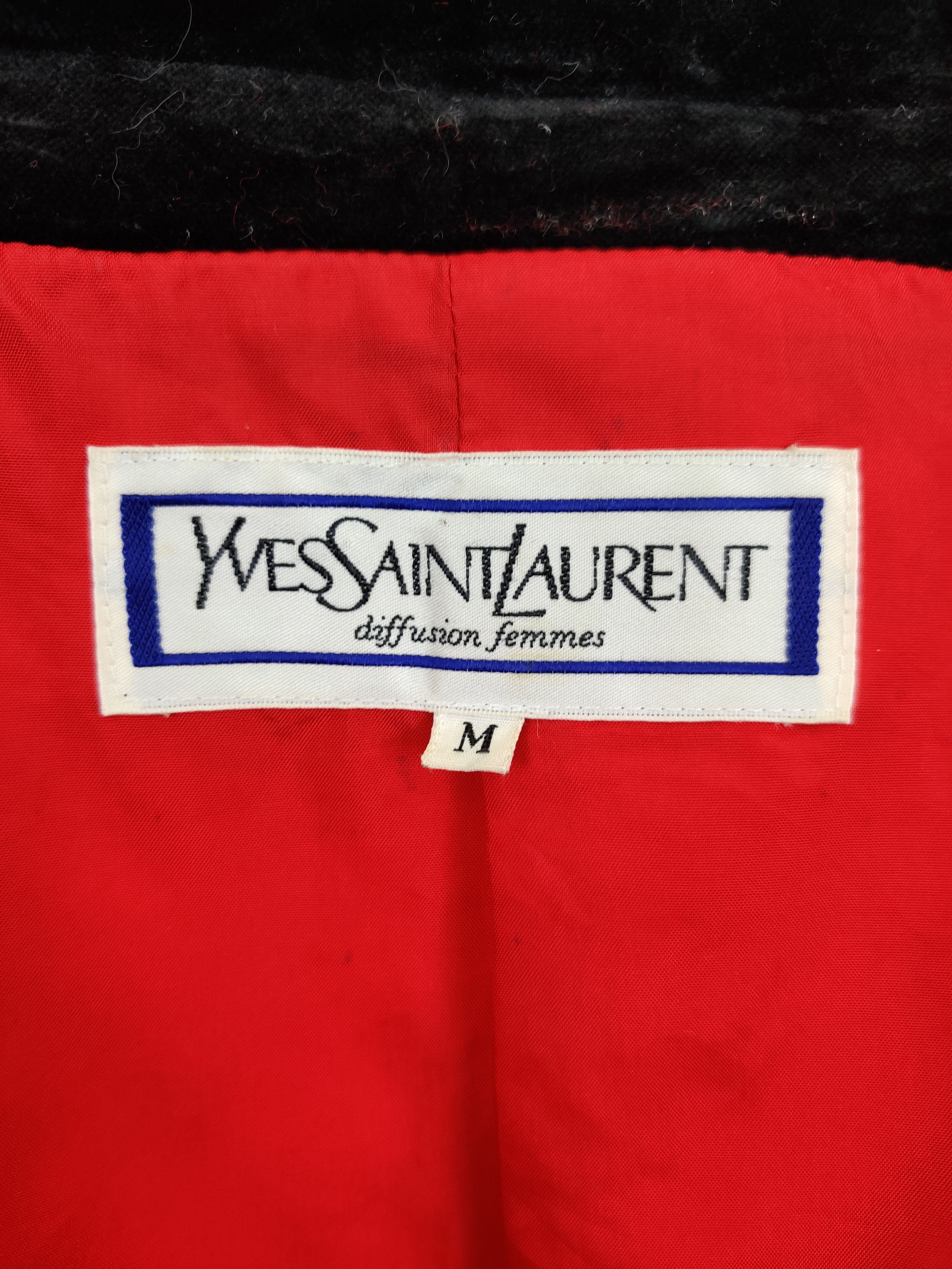 Yves Saint Laurent Vintage Yves Saint Laurent Diffusion Femmes Wool Button Coat Size US M / EU 48-50 / 2 - 13 Thumbnail