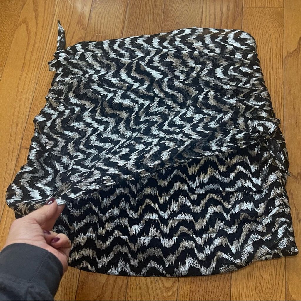Zara ZARA Wrap Up Knotted Mini Skirt Party Black And Sliver Sz L Size 34" / US 12 / IT 48 - 2 Thumbnail