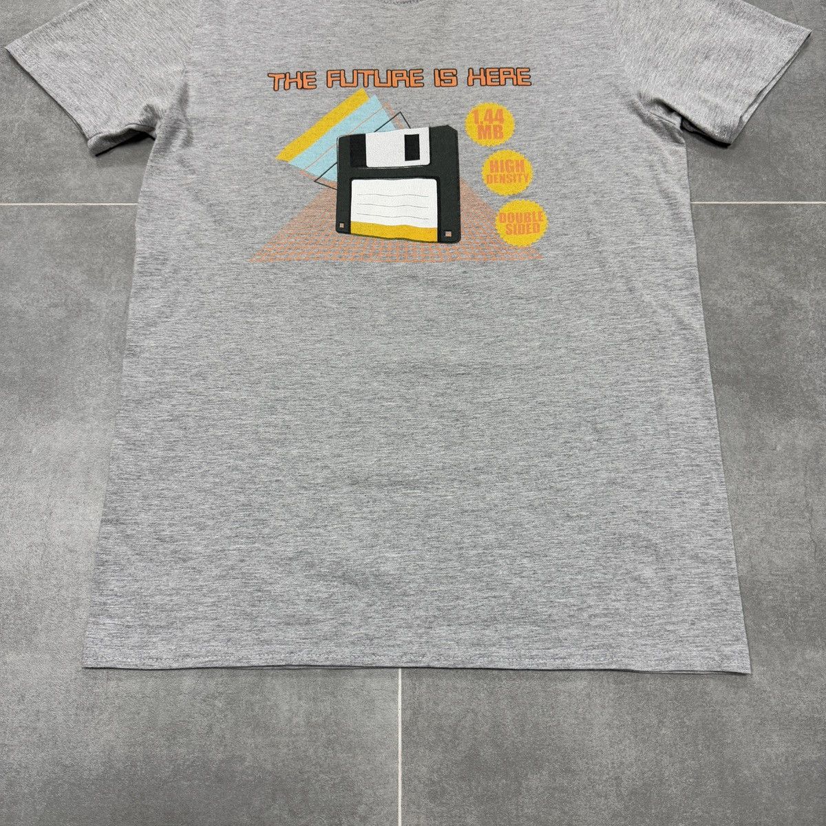 Other Floppy Disc The Future Is Here 1.44mb T-Shirt Size M Size US M / EU 48-50 / 2 - 4 Thumbnail