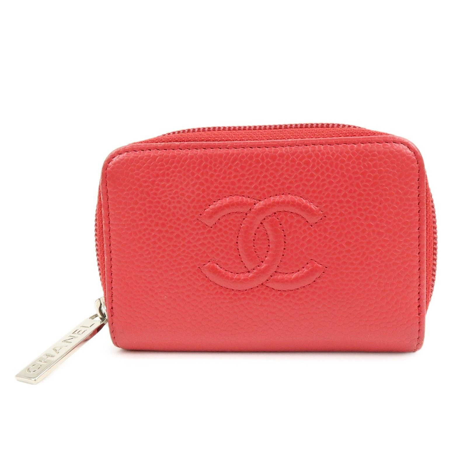 Chanel Chanel CC Logo Caviar Leather Coin Purse Red Size ONE SIZE - 1 Thumbnail