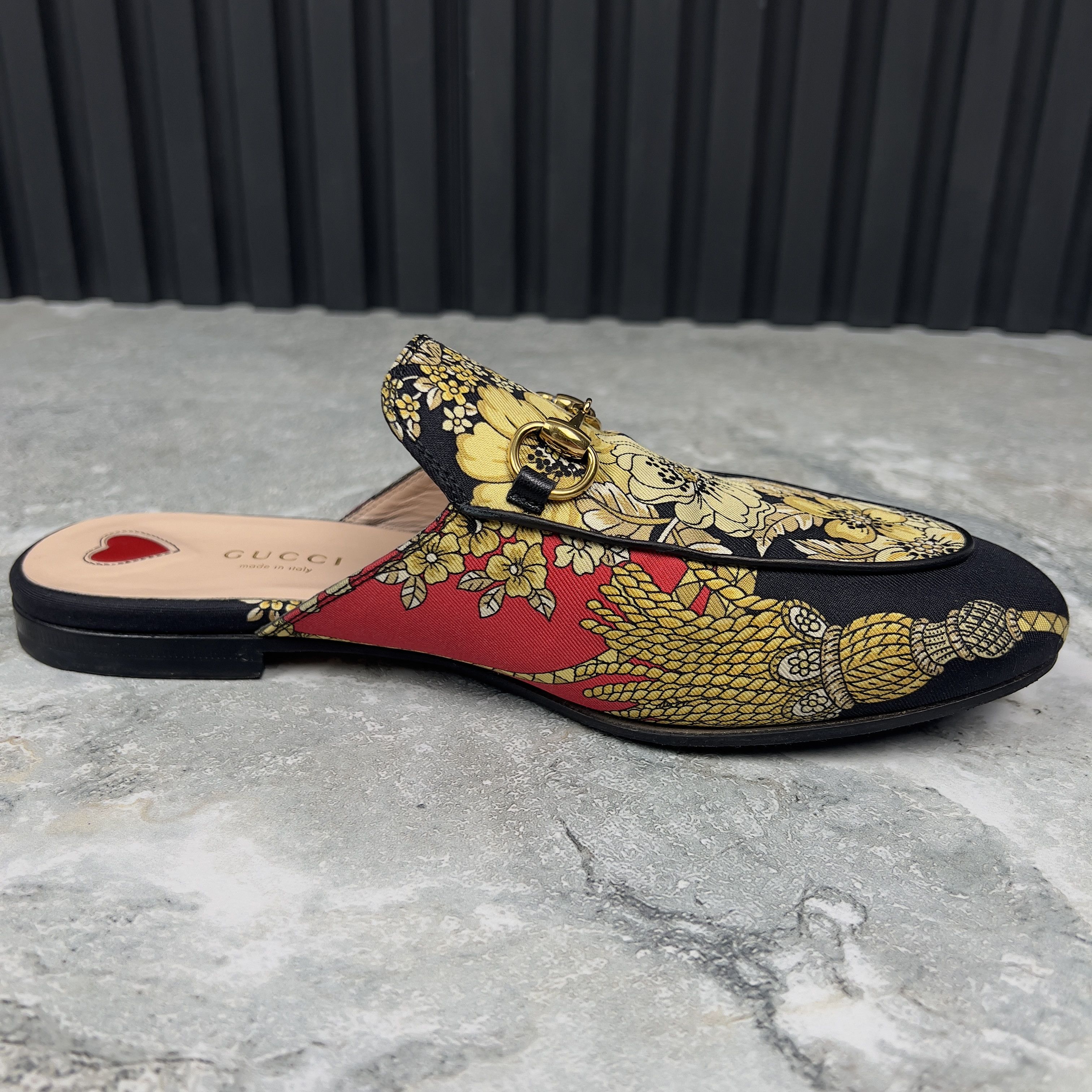 Gucci Princetown Horsebit Flat Floral Mule Fabric Size US 8 / IT 38 - 7 Thumbnail