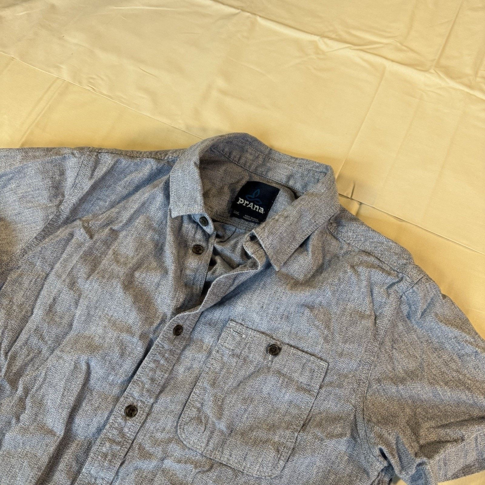 Prana Prana Men’s Small Light Gray Chambray Organic Cotton Short Size US M / EU 48-50 / 2 - 1 Thumbnail