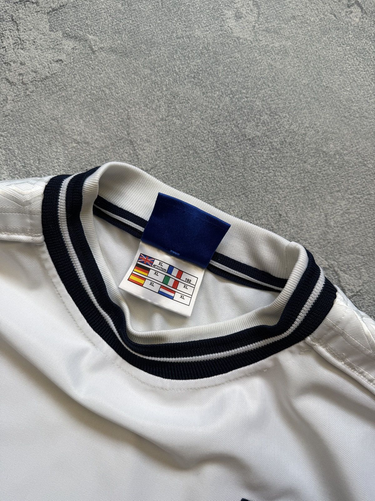 Umbro Vintage Y2K Umbro England Football Soccer Jersey White Size US XL / EU 56 / 4 - 5 Thumbnail