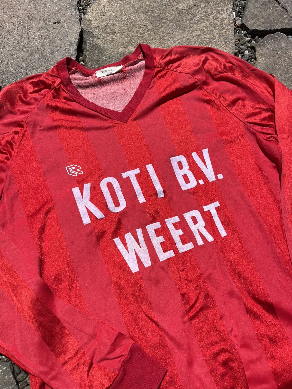 Vintage Robey Koti Weert Vintage Holland Jersey red longsleeve Size US XL / EU 56 / 4 - 5 Thumbnail