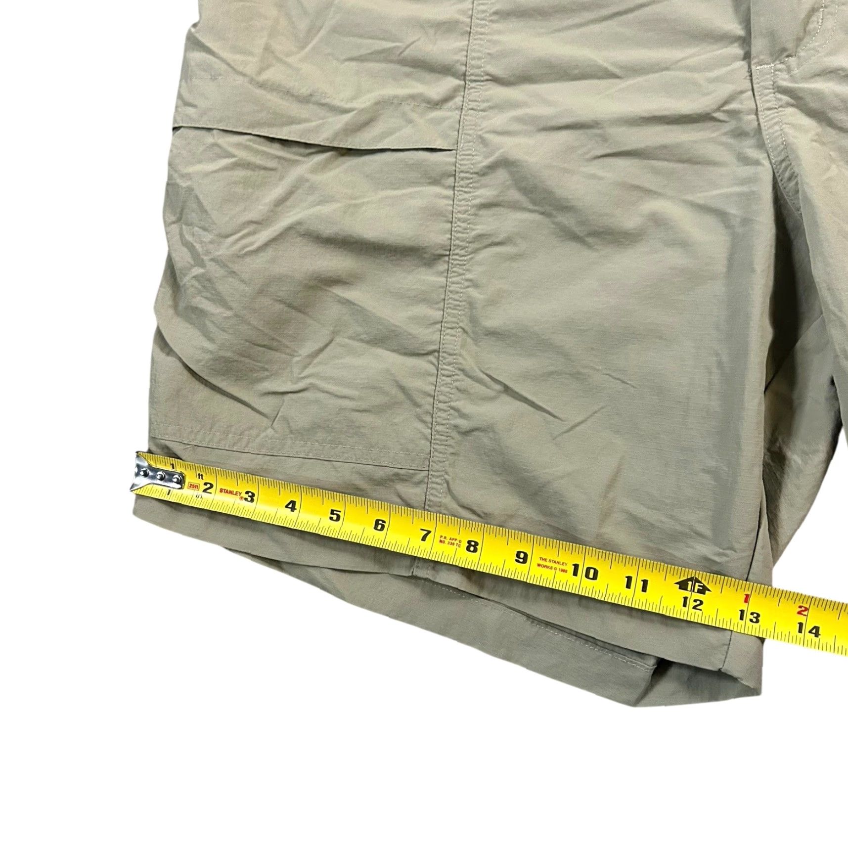 Eddie Bauer Eddie Bauer Shorts Mens 2XL Green Chino Cargo Pockets Belted Shirt? Size US 39 - 7 Thumbnail