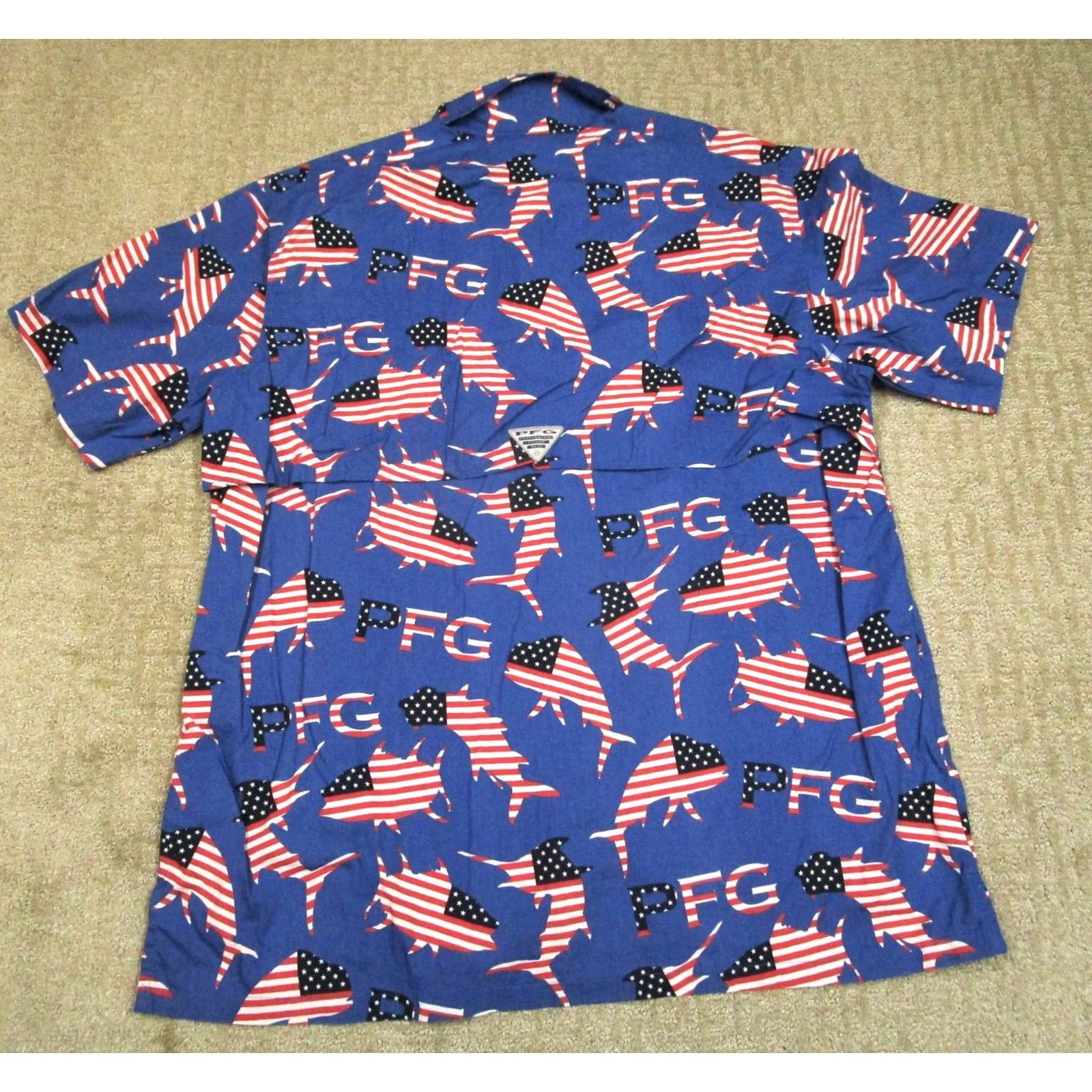 Vintage Columbia Shirt Men XL Blue Geometric Short Sleeve USA Flag Patriotic Fish Vented Size US XL / EU 56 / 4 - 3 Thumbnail