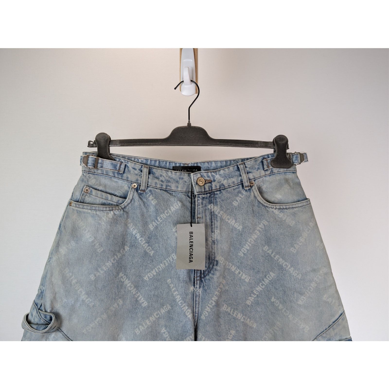 Balenciaga o1rshd1 Cargo Pants in Blue Size US 32 / EU 48 - 2 Thumbnail