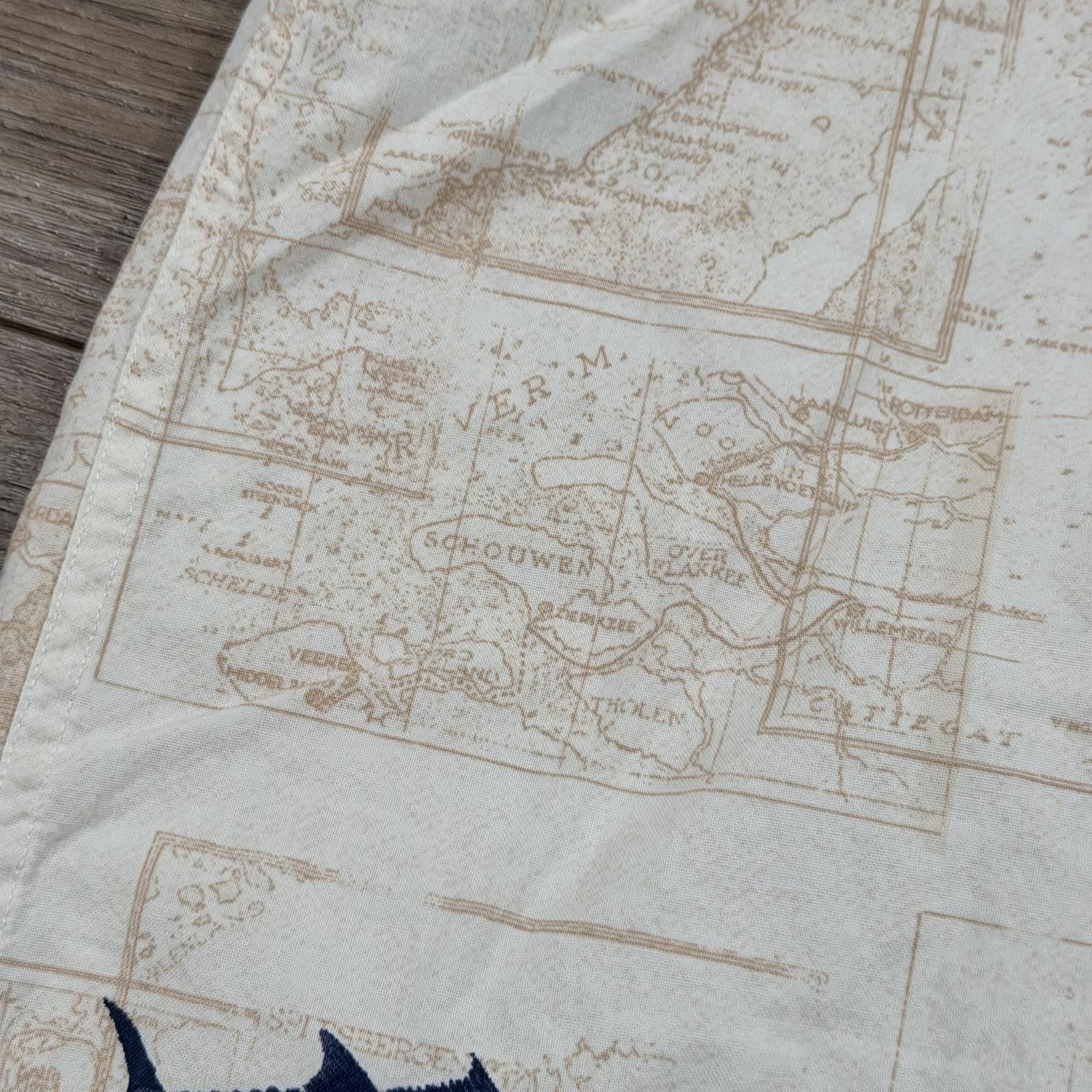 Puritan Vintage 90s Puritan Art Fish Map Button Up All Over Print Size US M / EU 48-50 / 2 - 4 Thumbnail