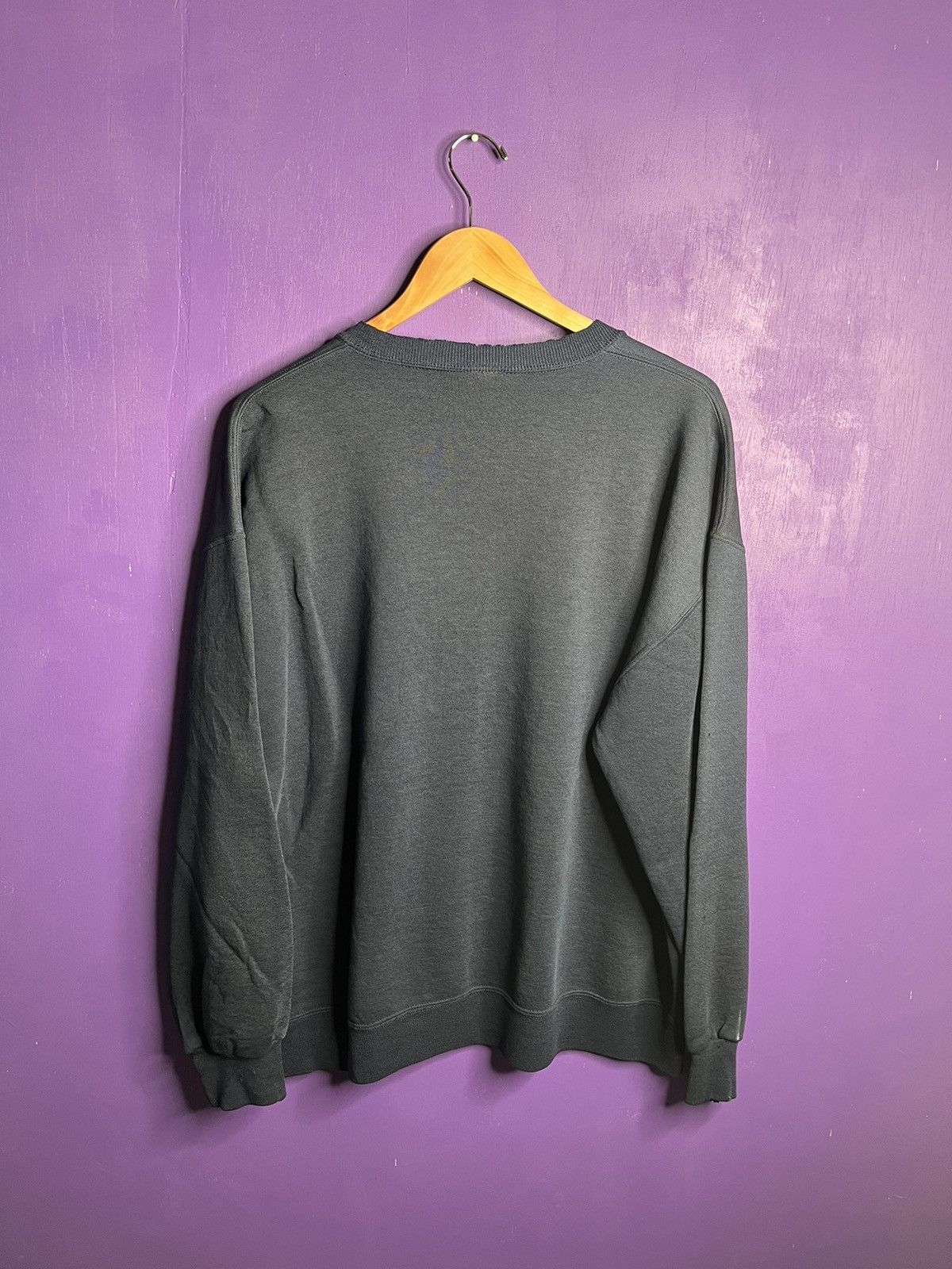 Russell Athletic × Vintage Vintage 90s Russell athletic fish sweatshirt Size US XL / EU 56 / 4 - 2 Thumbnail