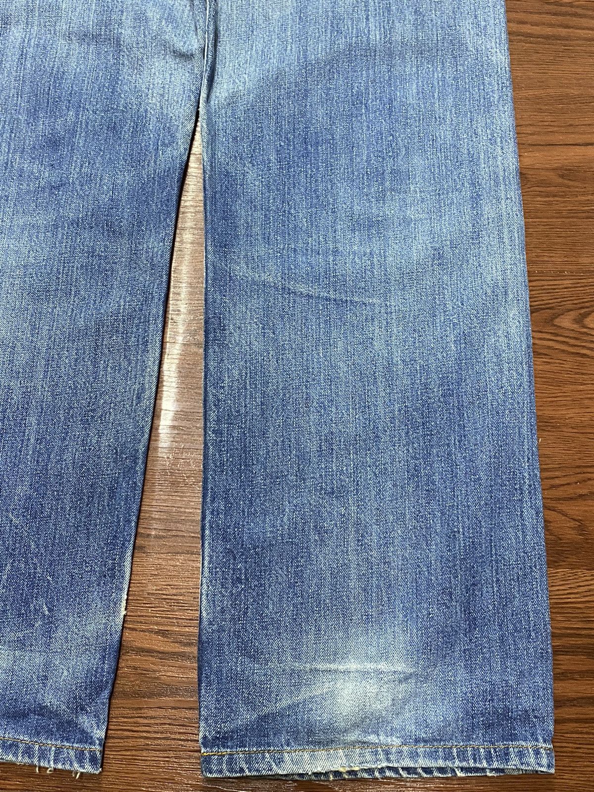 Levi's Vintage Clothing Vintage Levis 503 80’s Faded Wash Distressed Loose Jeans Size US 32 / EU 48 - 10 Thumbnail