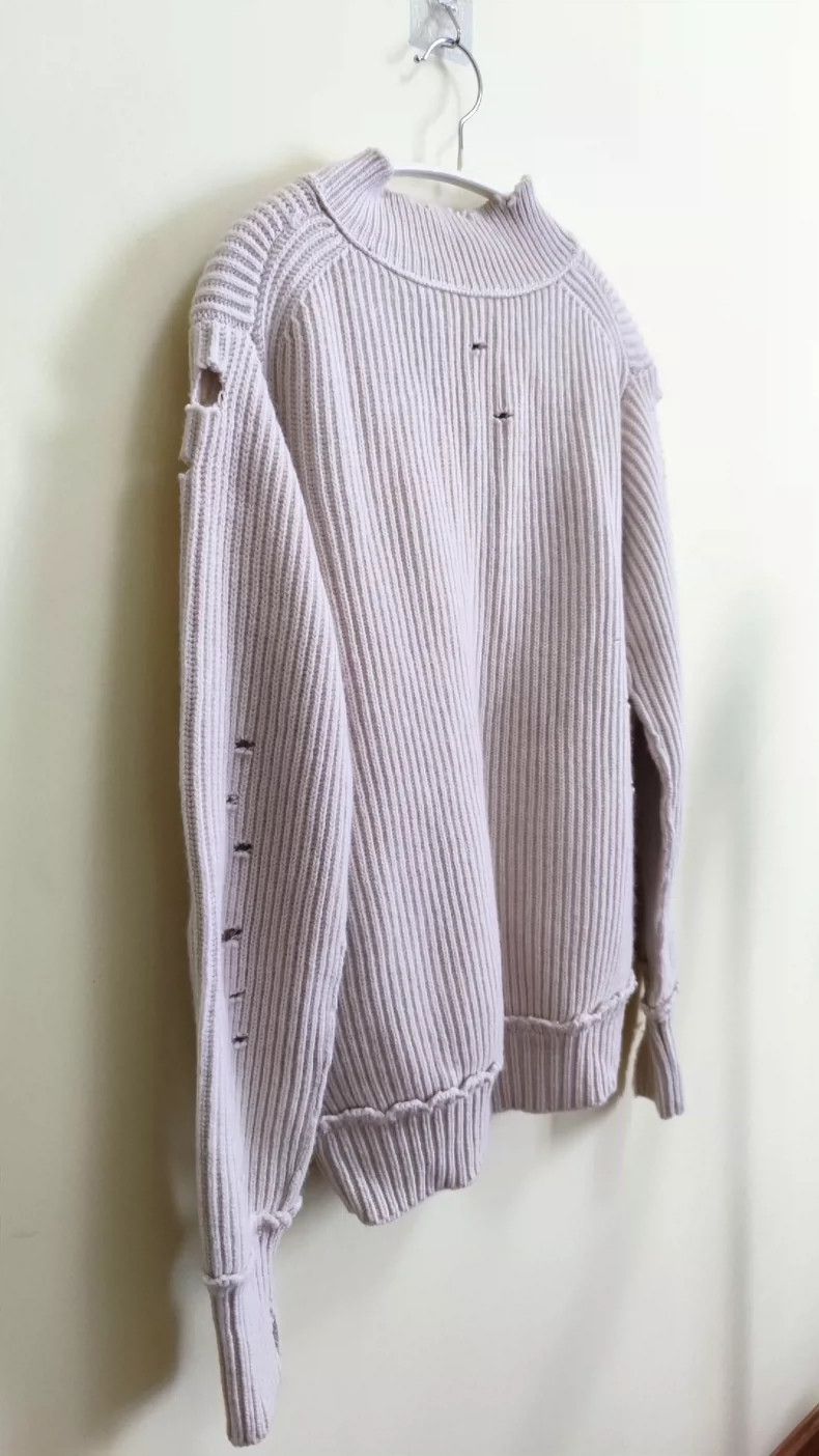 Helmut Lang HELMUT LANG Pioneer open hole V neck wool sweater for men Size US XS / EU 42 / 0 - 4 Thumbnail