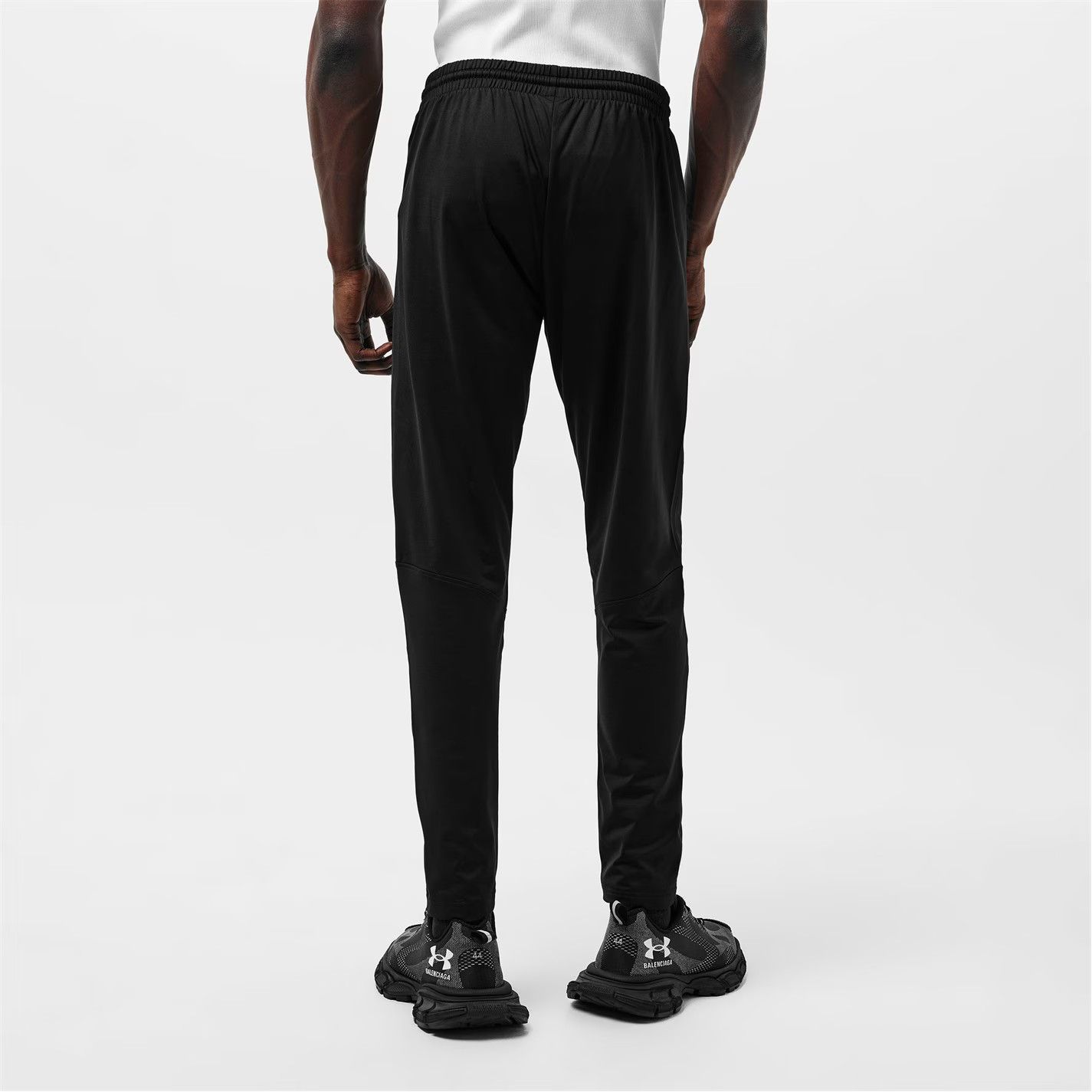 Balenciaga × Under Armour o1g2r1mq0226 Tapered Sweatpants & Joggers In Black Size US 32 / EU 48 - 4 Thumbnail