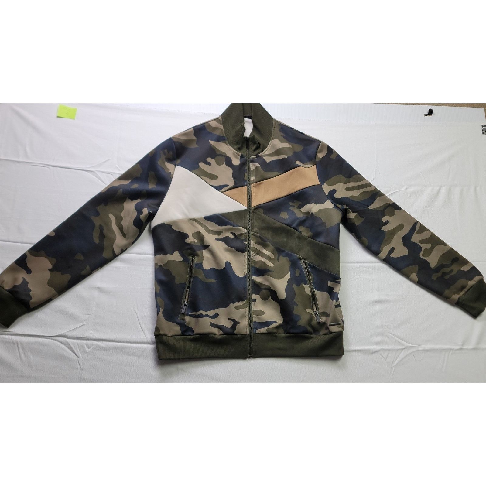 Sean John Sean John Camo Track Suit Coat Zippered Jacket Large Size US L / EU 52-54 / 3 - 1 Thumbnail
