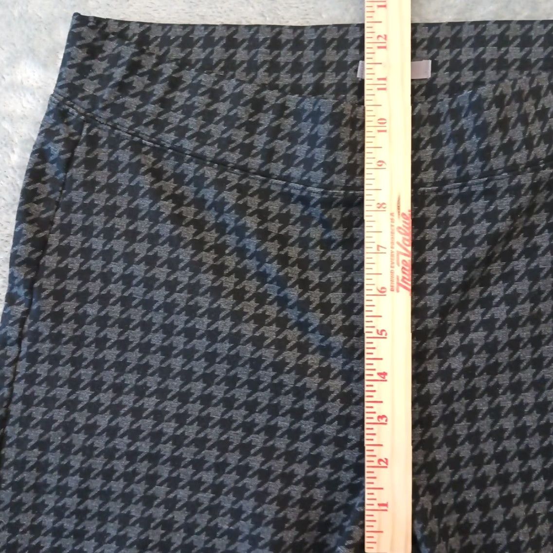 Vintage Maurices Ankle Pants Womens Large Black Gray Geometric Pull On Skinny 32x26 Regular MD 26 in Inseam Girls? Wait. Size 36" / US 14 / IT 50 - 3 Thumbnail